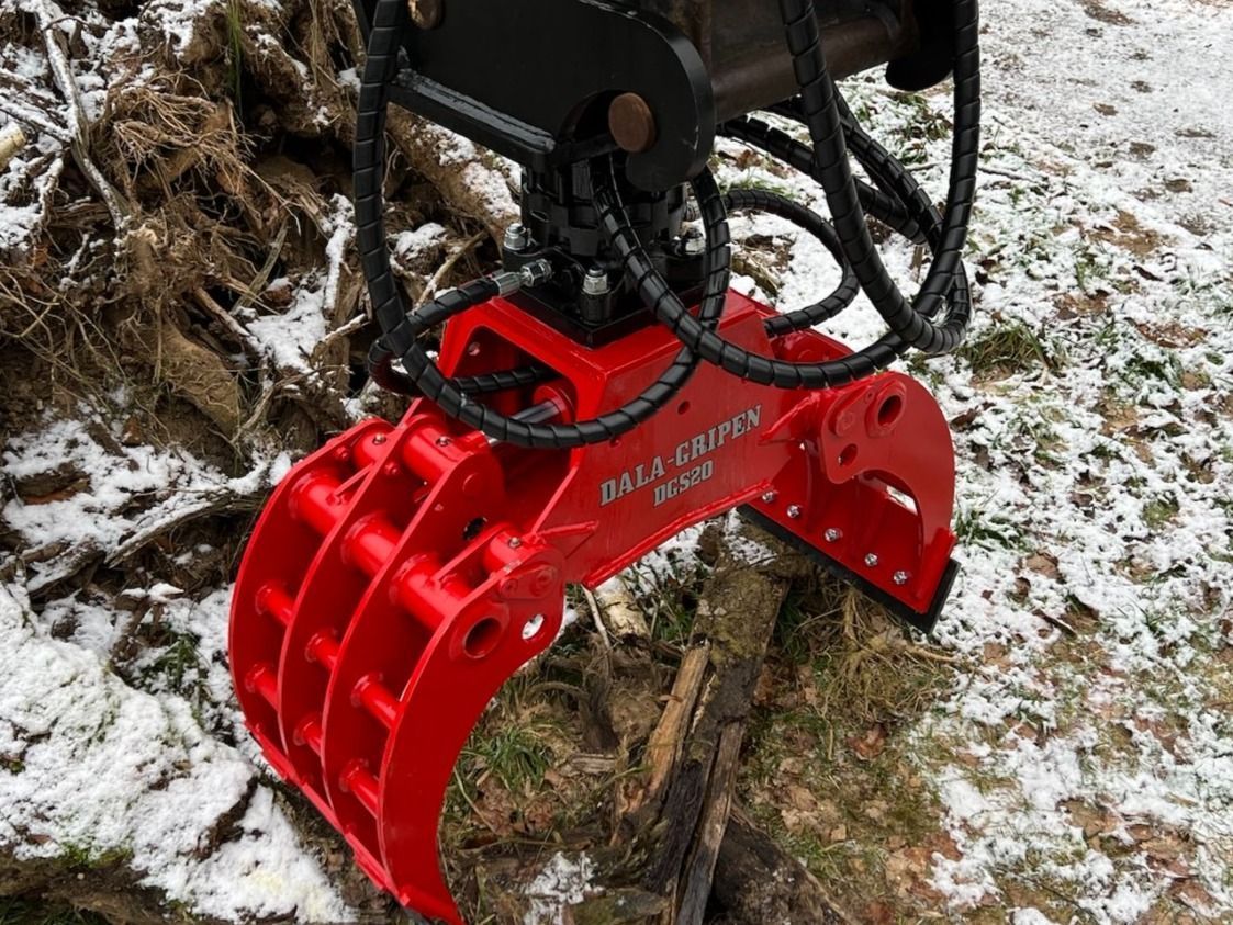 Pinces: Universalgreifer mit Rotator für Bagger – Neuf avec emballage d'origine à Bern par Patruuna 4