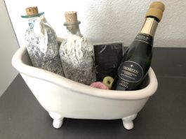 Kosmetik Beauty Körperpflege Dusche Badewanne Wellness Kugel