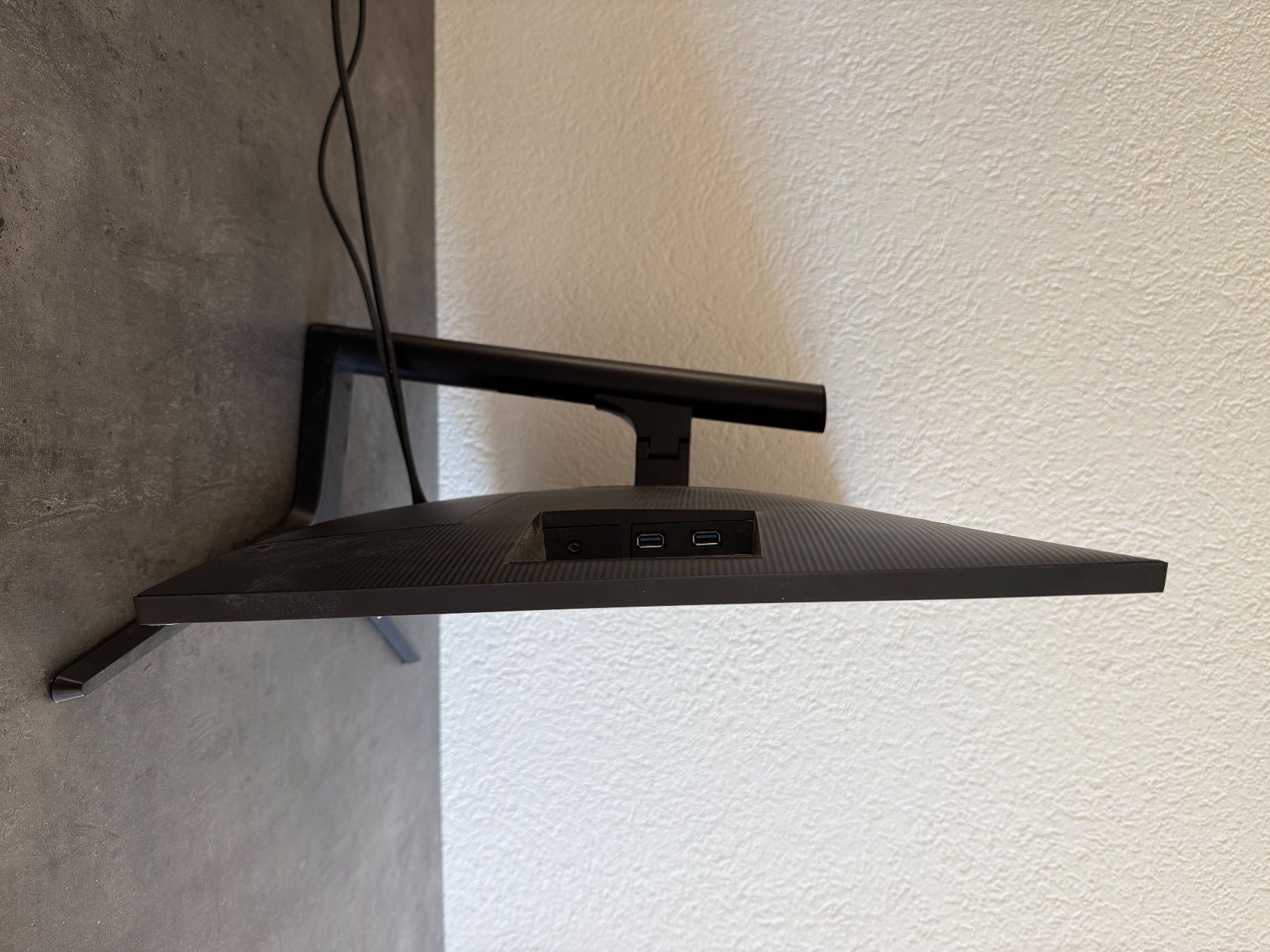 Samsung Monitore: Samsung 32" Bildschirm – Gebraucht aus Bern von joe_6hy5 2