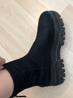Bottines femme noires à plateforme semelle épaisse