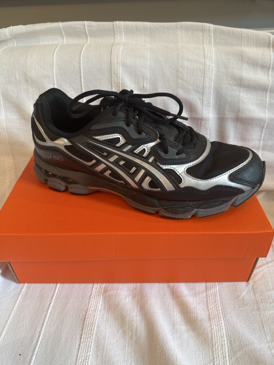 Asics Herrenschuhe: Asics Gel Kayano  – Gebraucht aus Mönchaltorf von osi_t7tl