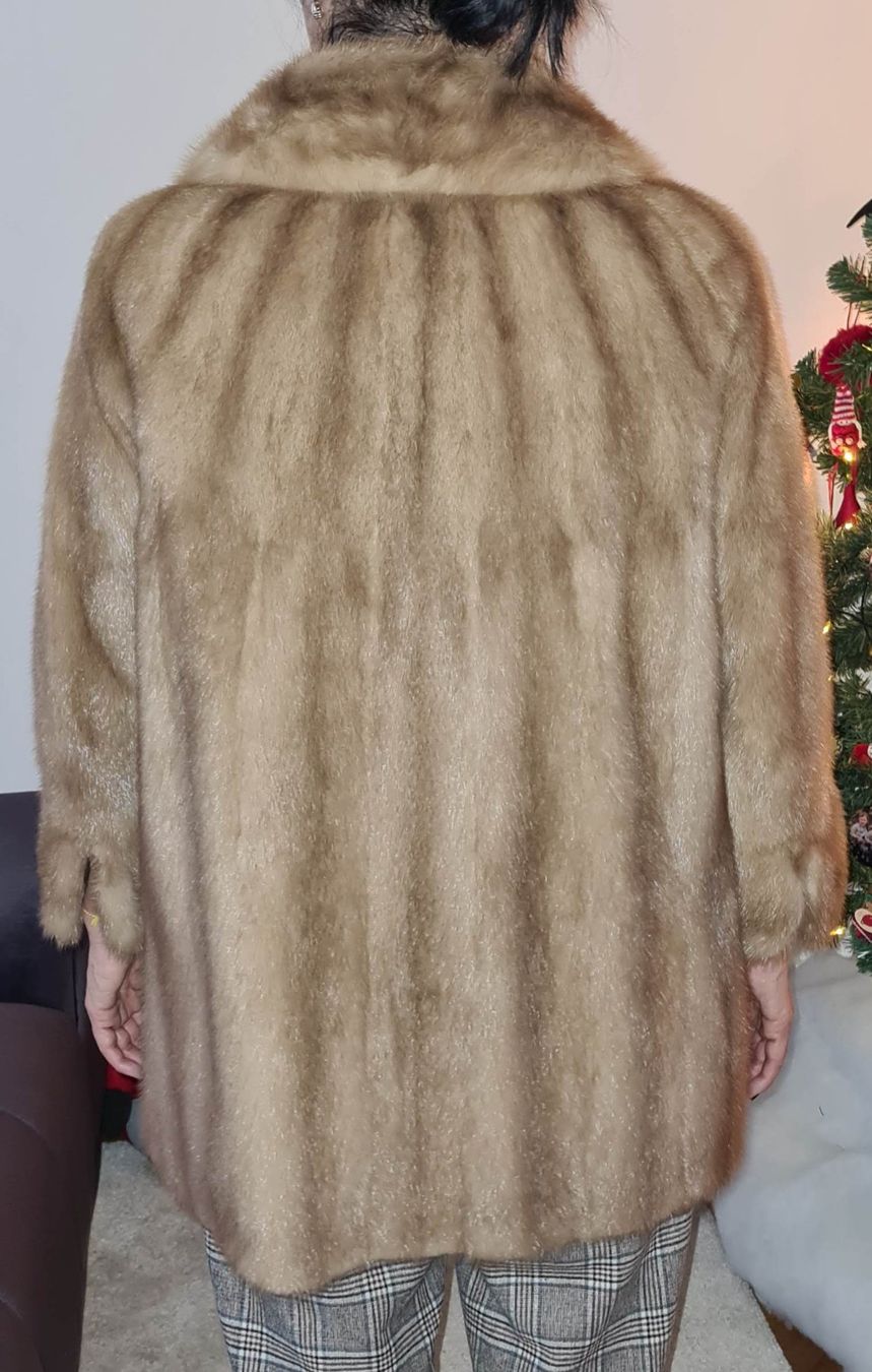 Mäntel: Real Mink Jacket – Gebraucht aus Küsnacht ZH von SusapP 2