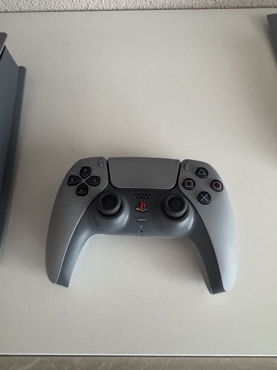 Sony Konsolen: Ps5 30th Anniversary  – Gebraucht aus Sirnach von lro_rr8t 2