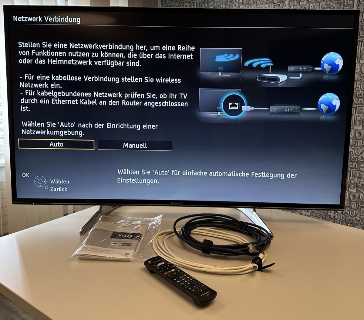 Panasonic Televisori: Panasonic LED TV inkl. Wandhalterung – Usato da Weinfelden venduto da Champi46