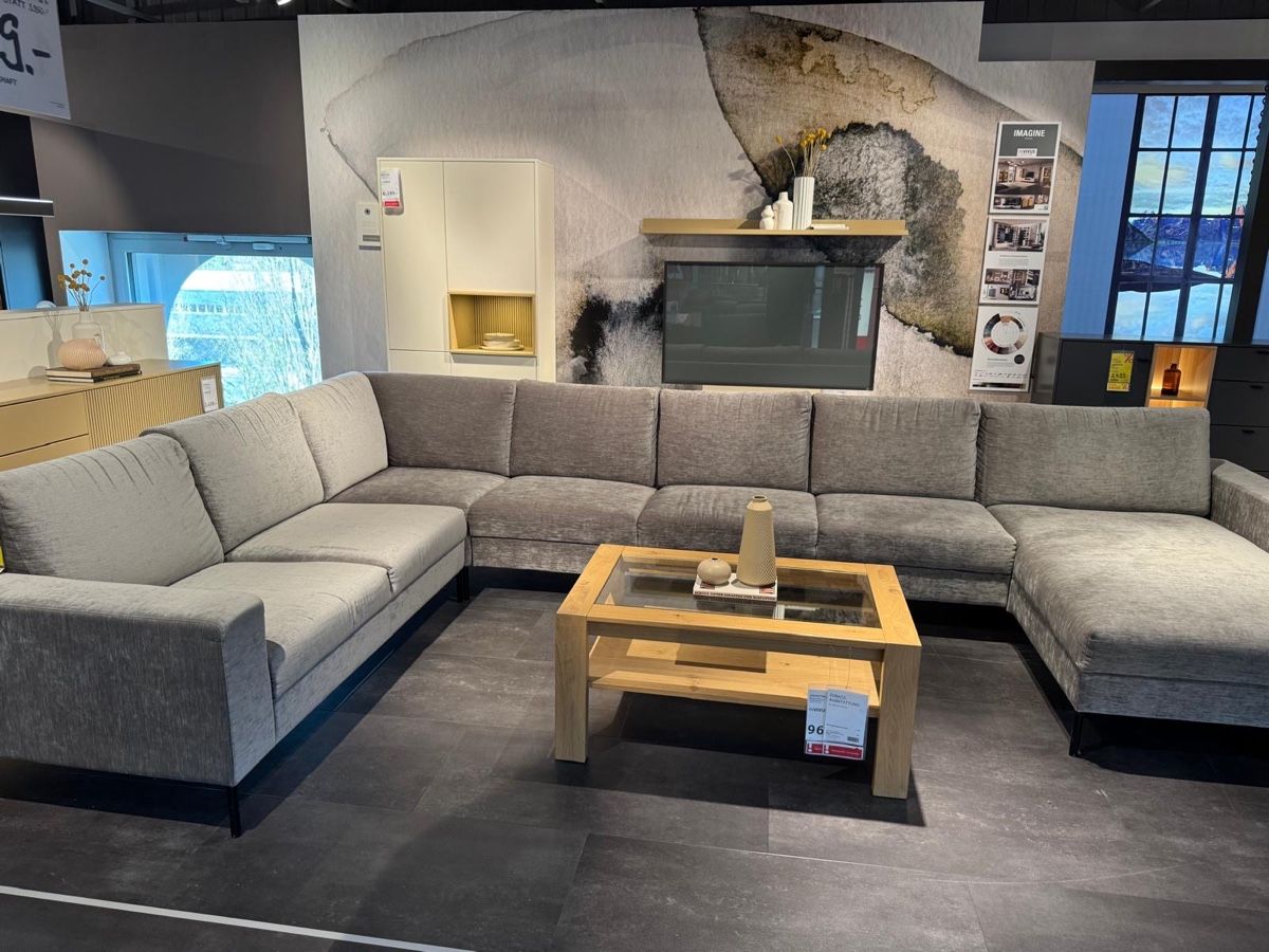 Sofas: Grosses Ecksofa / Wohnlandschaft, Grau, Top Zustand! – Gebraucht aus Bassersdorf von schokoart.ch 1