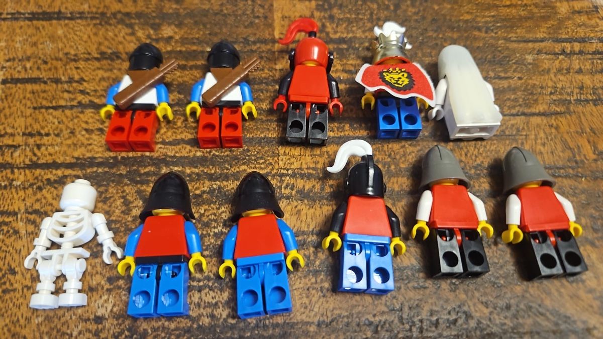 Lego Kit di costruzioni: Lego 6090 Royal Knight's Castle – Usato da confignon venduto da chachou79 2