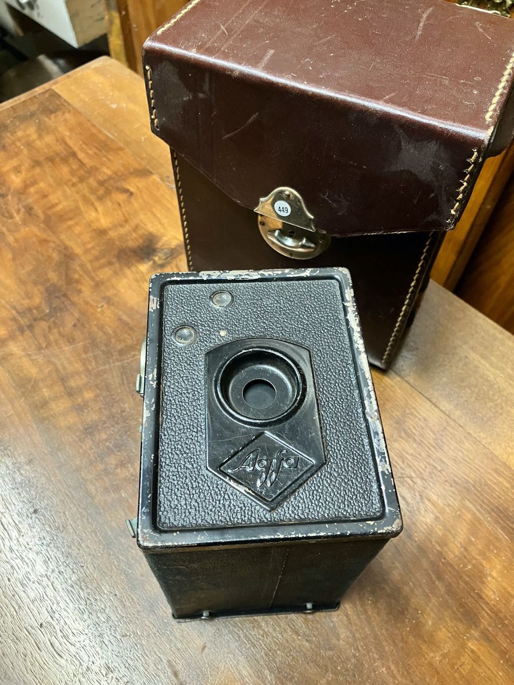 Agfa Fotocamera: Antike Agfa Box Kamera mit Lederetui – Usato da Horw venduto da luzernicus 8