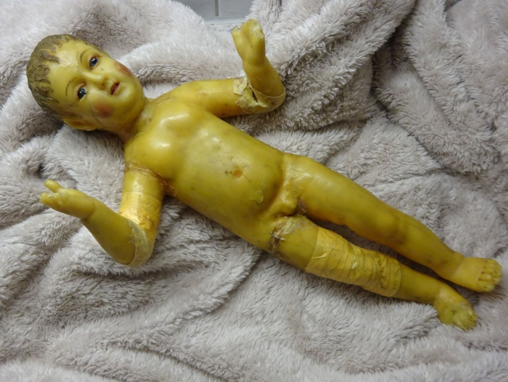 Tutte le decorazioni: Fatschenkind, 40cm / Klosterarbeit Krippe – Usato da Esslingen venduto da eintagammeer 4