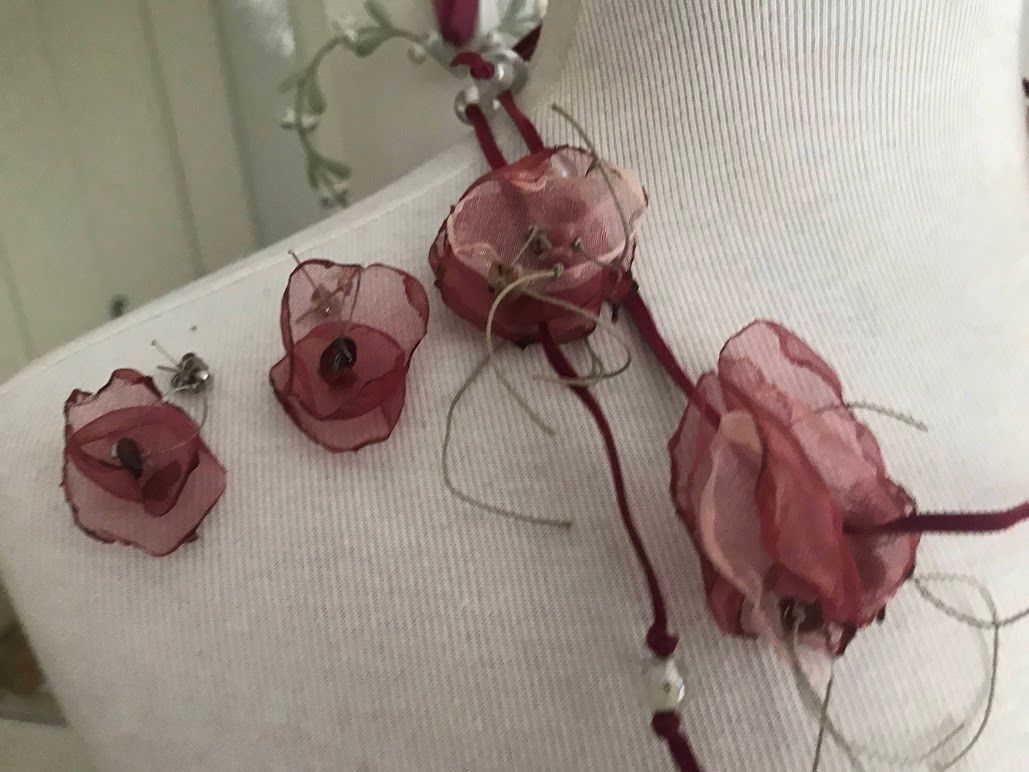 Altri gioielli: Collana + orecchini in stoffa e pietre – Usato da Breganzona venduto da mas_tv72 3