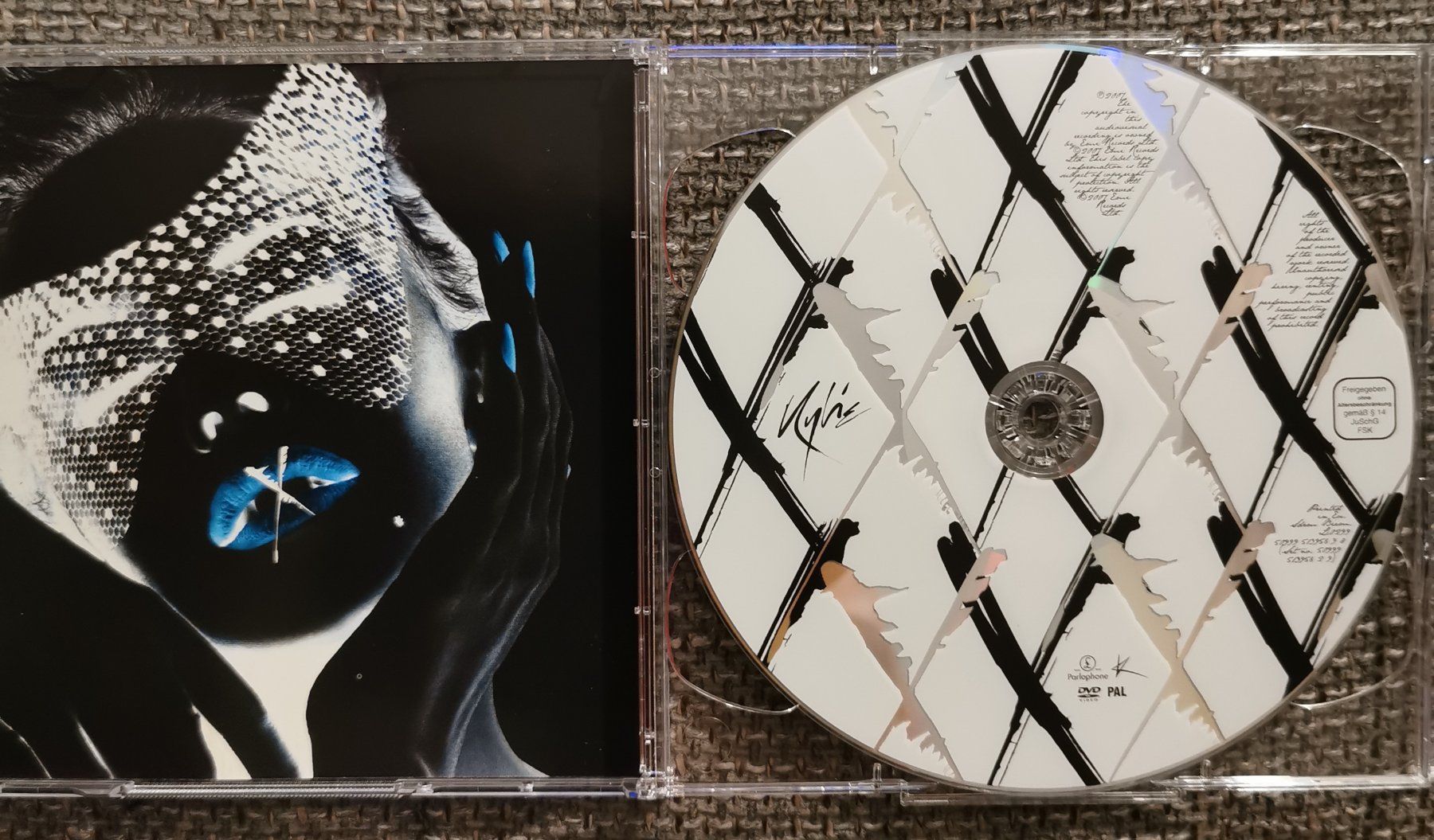 CD: Kylie Minogue X Special Edition – Usato da Luzern venduto da thomarco 3