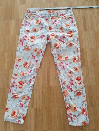 Raffaelo Rossi Sommerhose Blumenmuster, Grösse 42