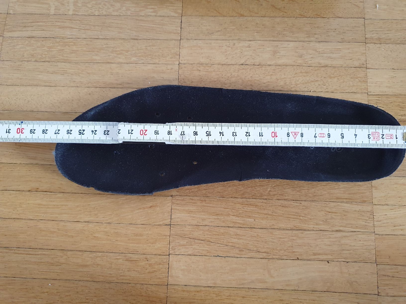 Skechers Damenschuhe: Schwarze Skechers Damenschuhe – Gebraucht aus Laufenburg von megane1959 8