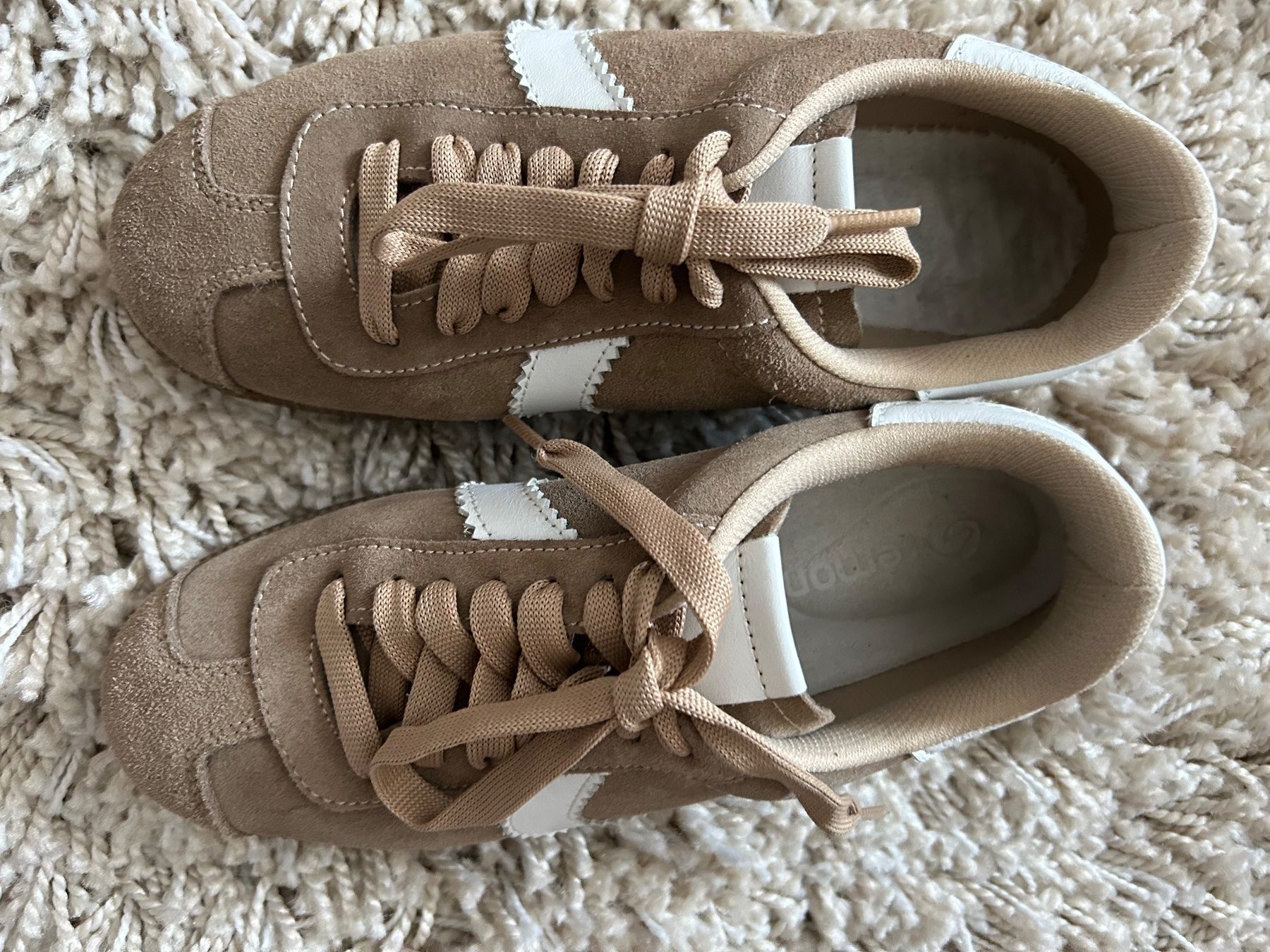 Damenschuhe: Italian Sneakers Gr.37 neu – Neu (gemäss Beschreibung) aus Feuerthalen von Anna_Swift 1