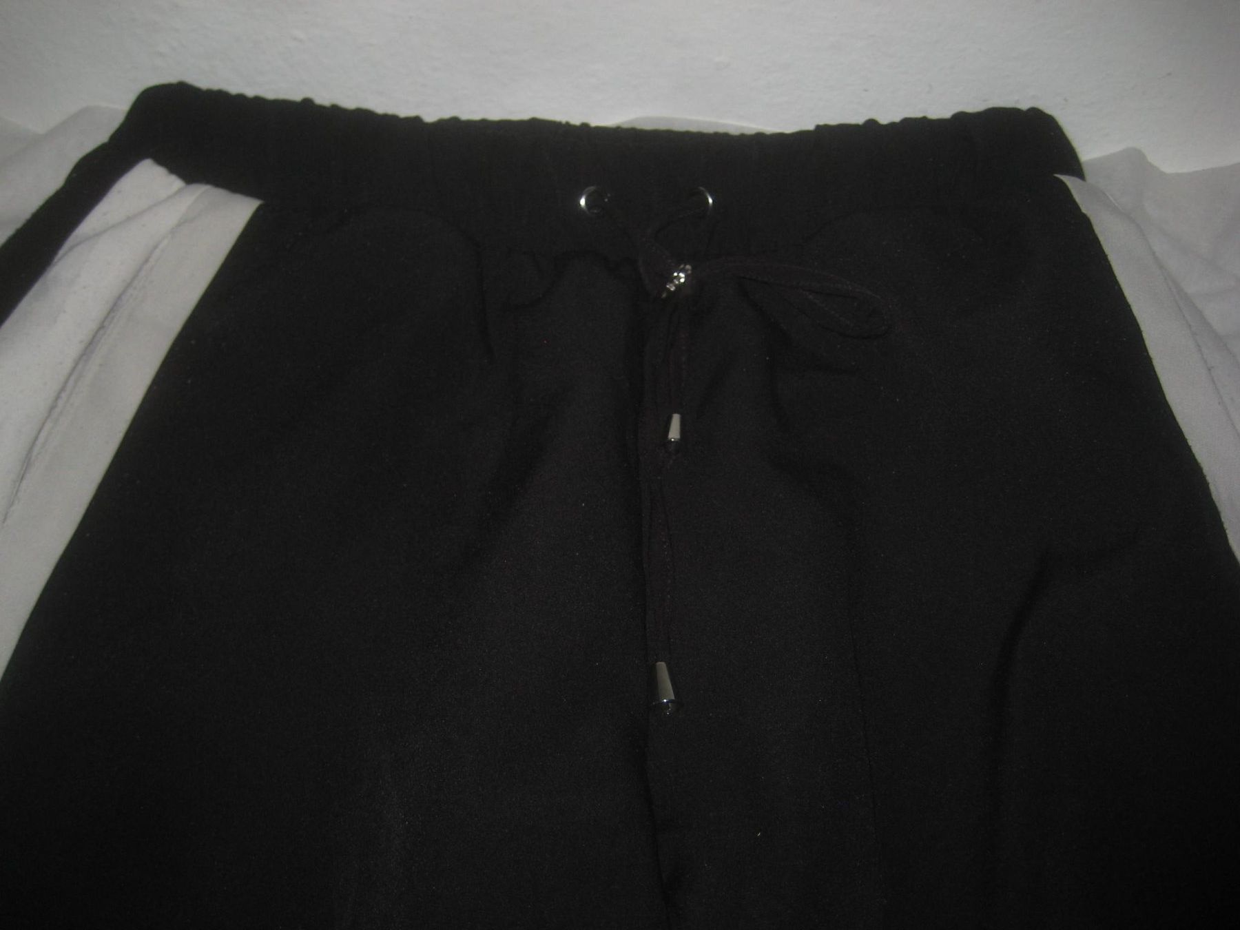 Pantaloni: DAMEN TRAINER HOSE – Usato da Uster venduto da flocke1 1
