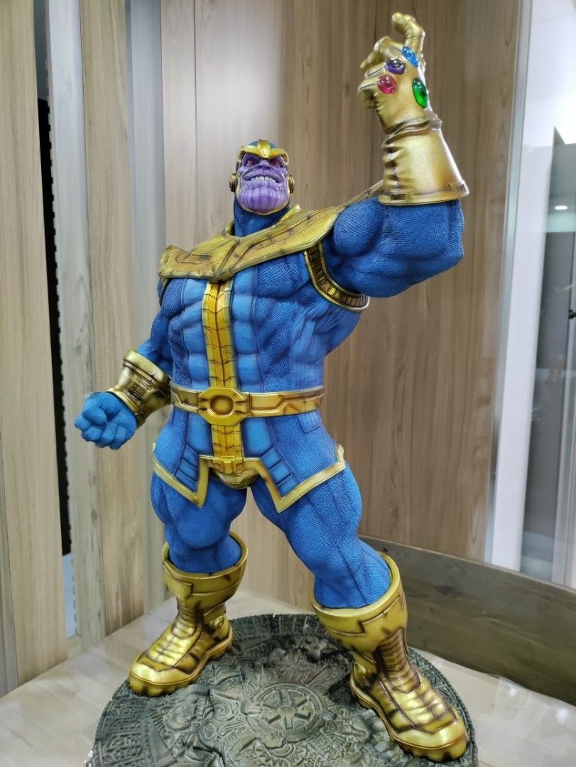 Sculture & Statue: Thanos & Lady Death – Usato da Niederrohrdorf venduto da elwey 9