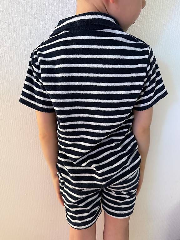 Lotti & Set di vestiti: Frotté Set von Next Gr. 110 – Usato da Küsnacht ZH venduto da Leen 1