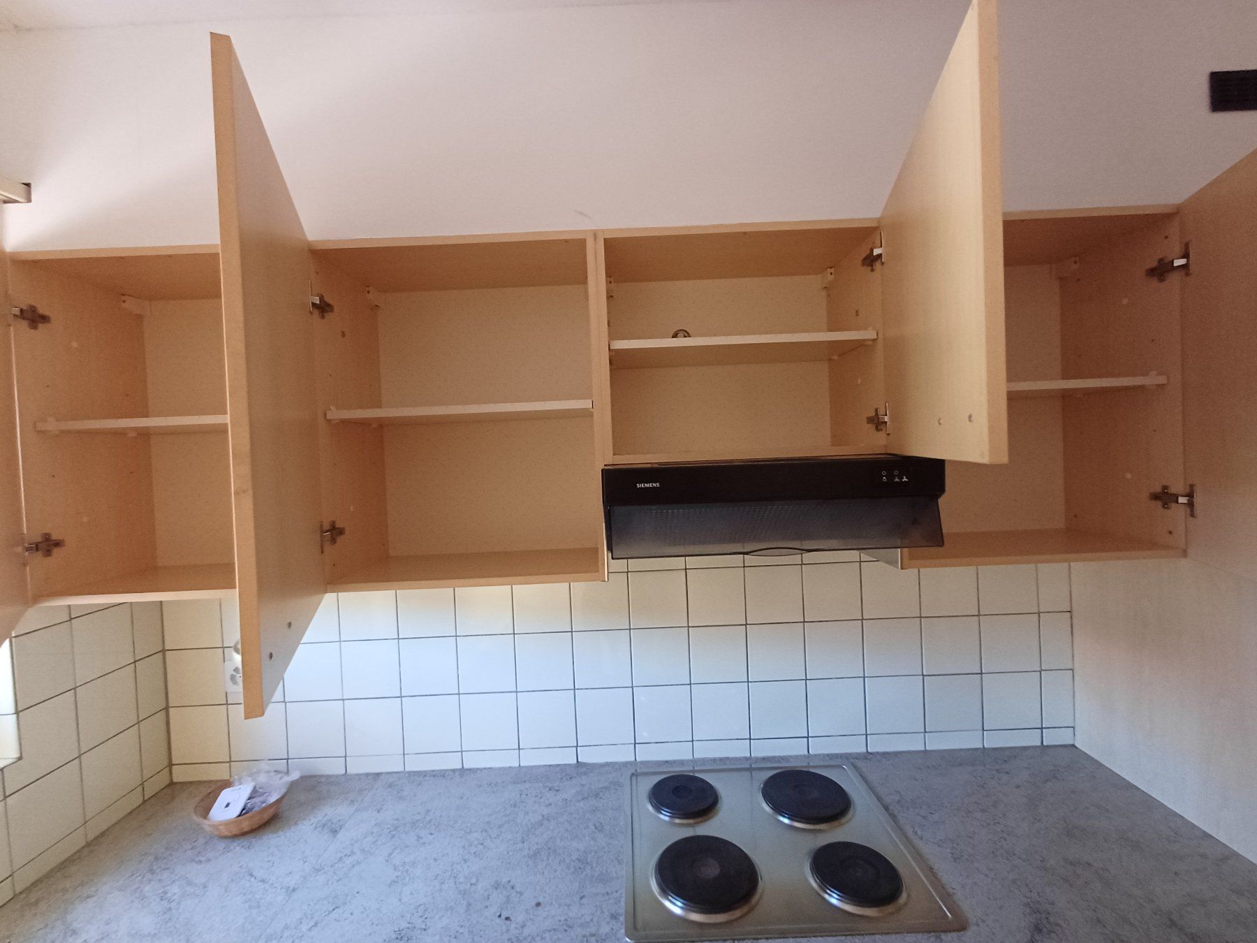 Cucine complete: cucina perfette condizioni con piastra – Usato da Lugano venduto da czo_g5ph 4