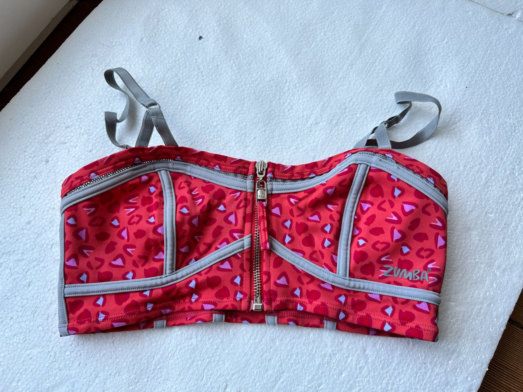 Sonstige Unterwäsche: Bustier BH Sport Zumba S – Gebraucht aus Gümmenen von FelizitasHermann