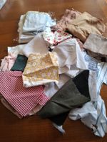 Piccoli resti di tessuti misti