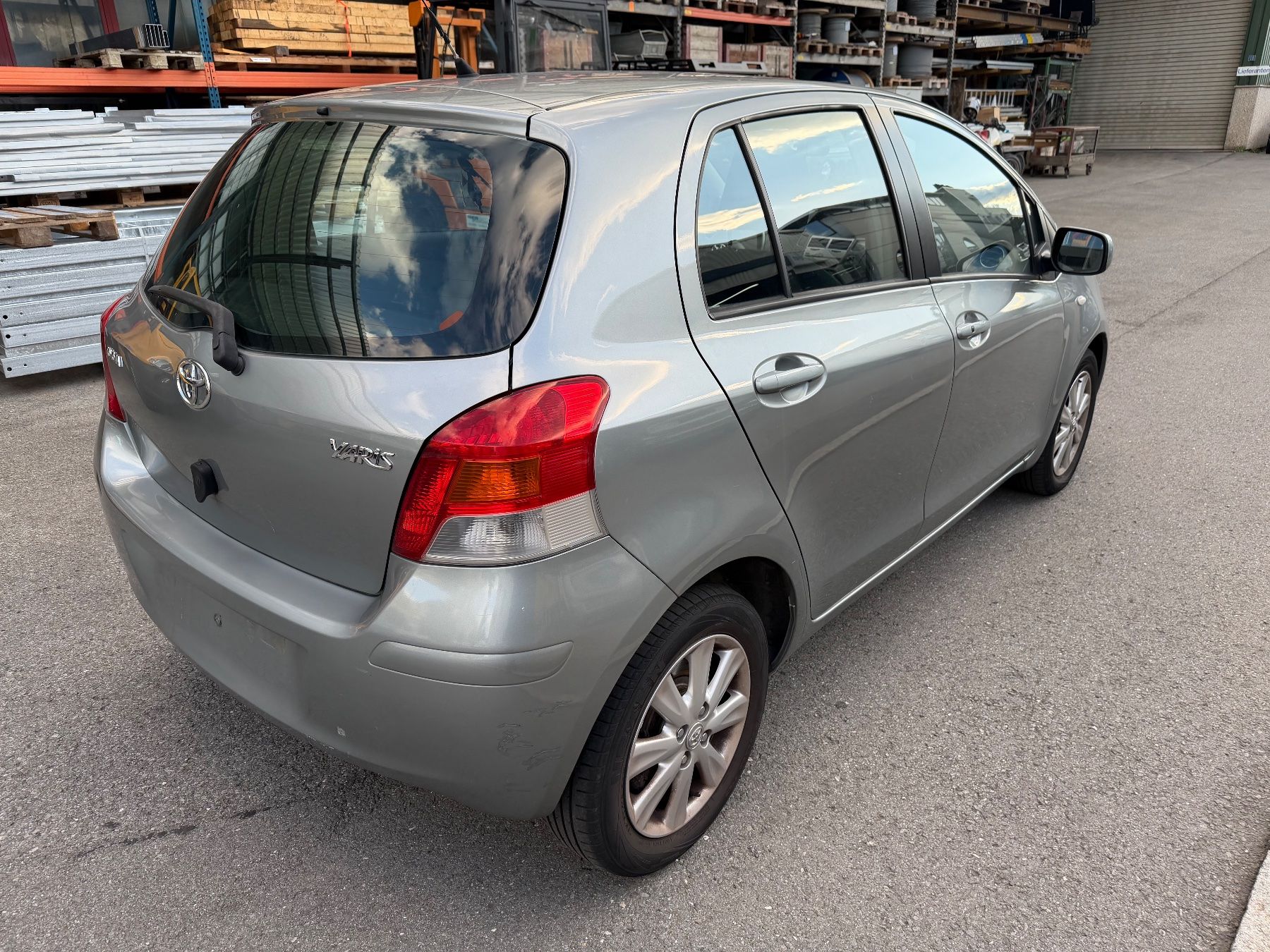 Toyota Automobili: Toyota Yaris 1.3 Benzin  Getriebe Problem – Difettoso da Kerns venduto da habri01 3