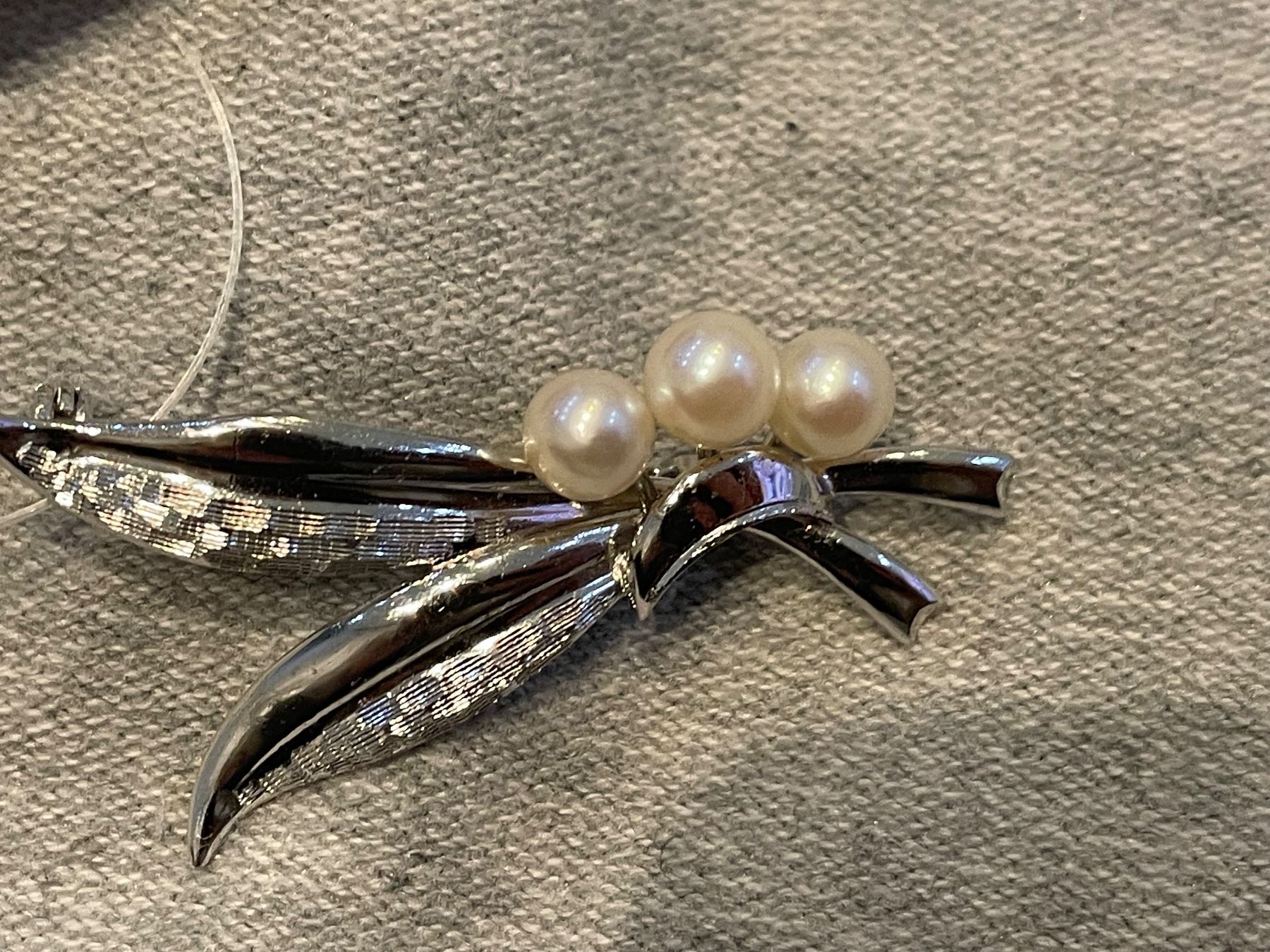 Spille & Fermagli: Silber Brosche mit Akoya Perle - Nr. 529 – Usato da Hittnau venduto da LuxAndMore 1