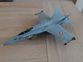 FA/18  Massstab 1:48