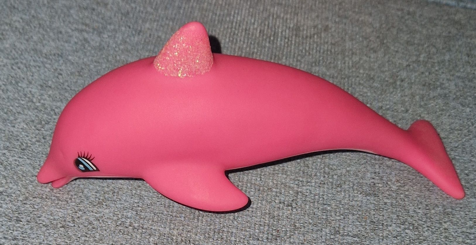 Bambole: accessoire pour Barbie (grand) – Usato da Couvet venduto da Pioune