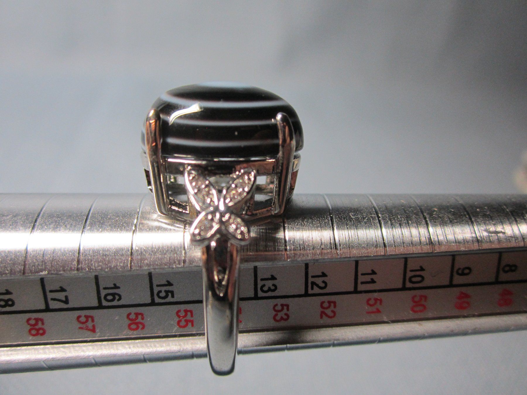 Ringe: Heilstein 925 Silberring: Schwarzer Achat gestreift – Neu und originalverpackt aus Laax GR von krippenfiguren-laax