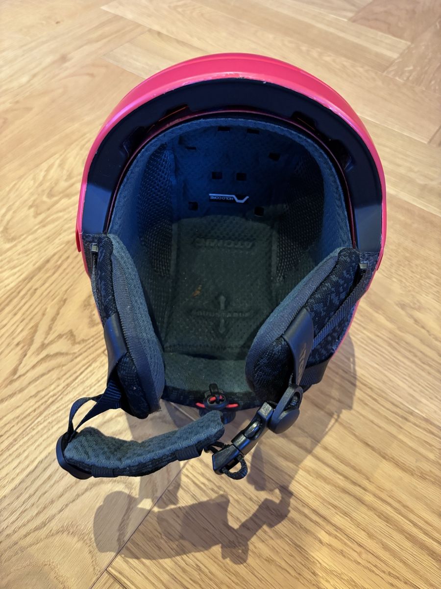 Atomic Caschi: Atomic Kinder Skihelm XS – Nuovo (secondo la descrizione) da Faulensee venduto da Liebes_Kind_2019 2