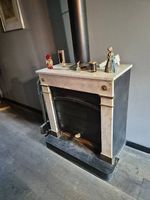 Ravissante Cheminée parisienne en marbre