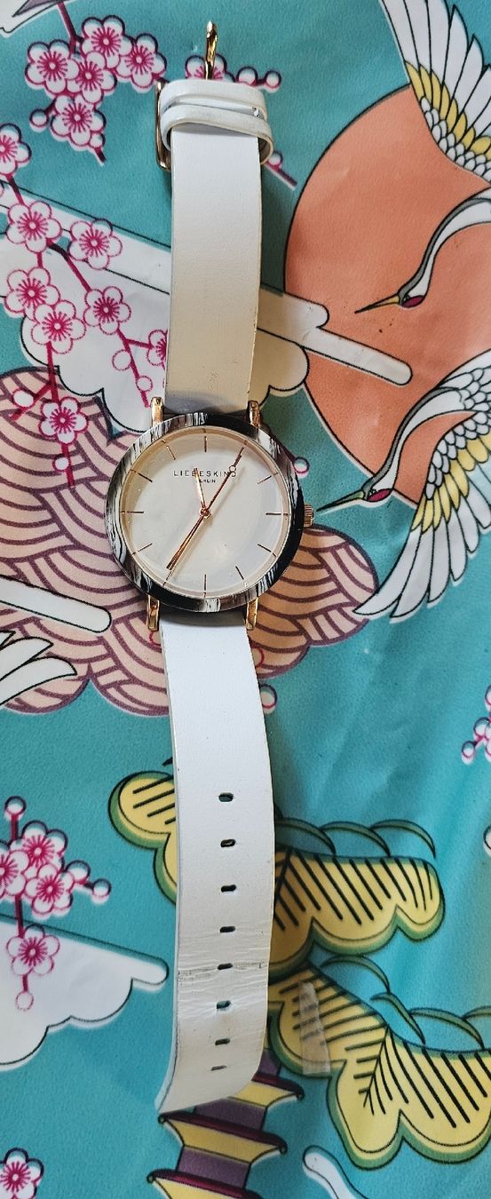 Liebeskind Orologi: Weisse Liebeskind Armabanduhr – Usato da Ostermundigen venduto da Secundo_Hand 1