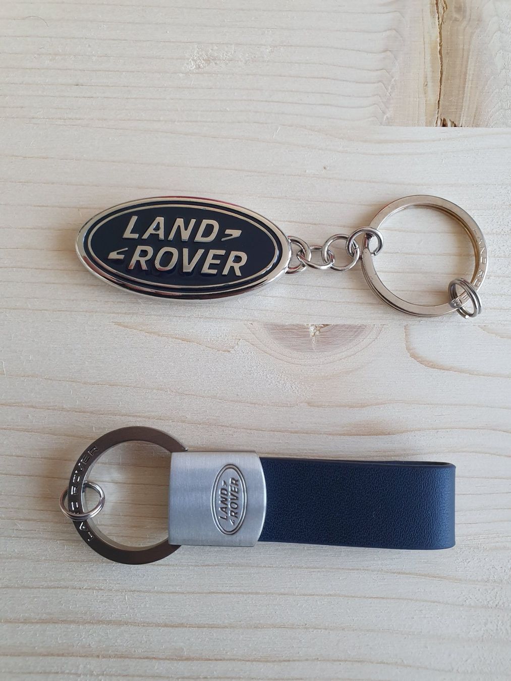 Land Rover Portachiavi: Land Rover original Schlüsselanhänger – Nuovo e nell'imballaggio originale da Zürich venduto da Leica.C89 5