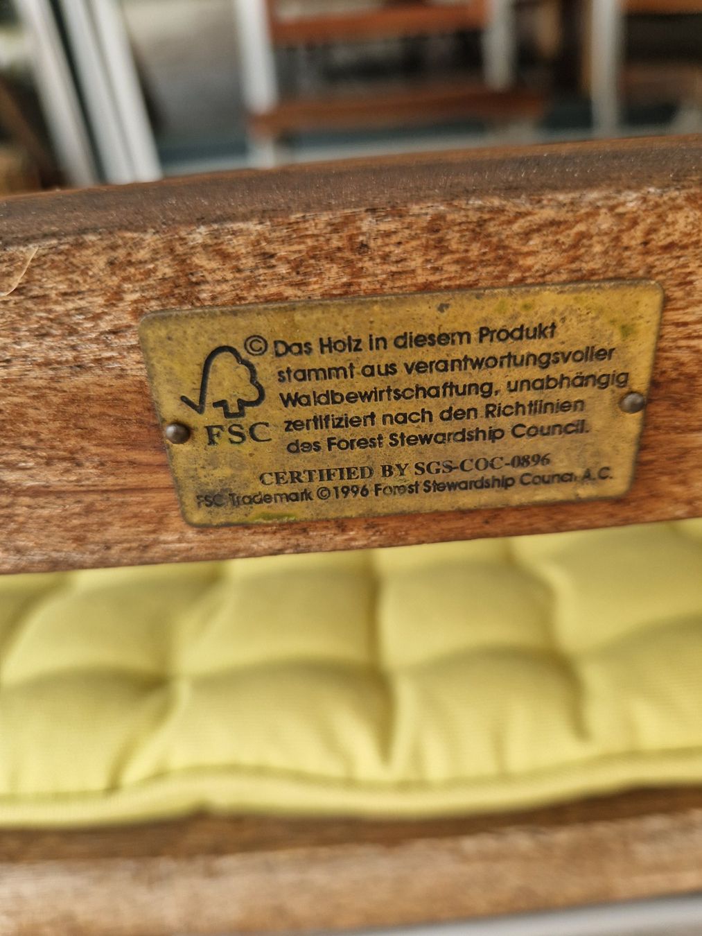 Set di tavolo e panche: Gartentisch Set mit 4 Stühlen – Usato da Wettingen venduto da kruemi 4