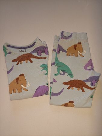 M&S Pyjama, Gr. 116/122, Dinosaurier-Motiv, Top Zustand!