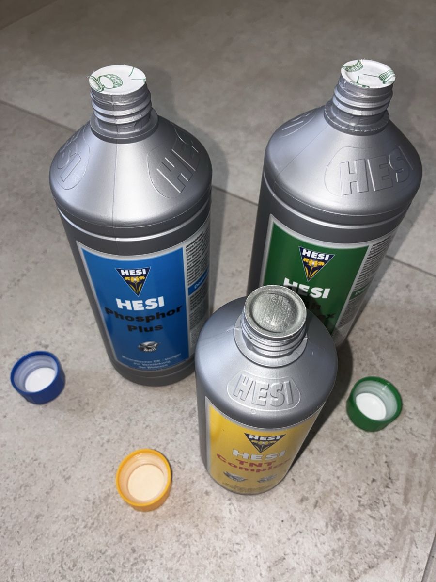 Pflanzen & Samen: Hesi Pflanzendünger – Neu und originalverpackt aus Alchenflüh von Timmmsen 2