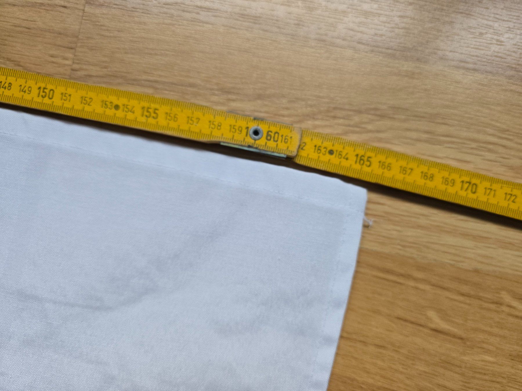 Altra biancheria da tavola: Tischtuch weiss quadratisch ca. 165 x 165cm – Usato da Büttikon AG venduto da Amineah 2