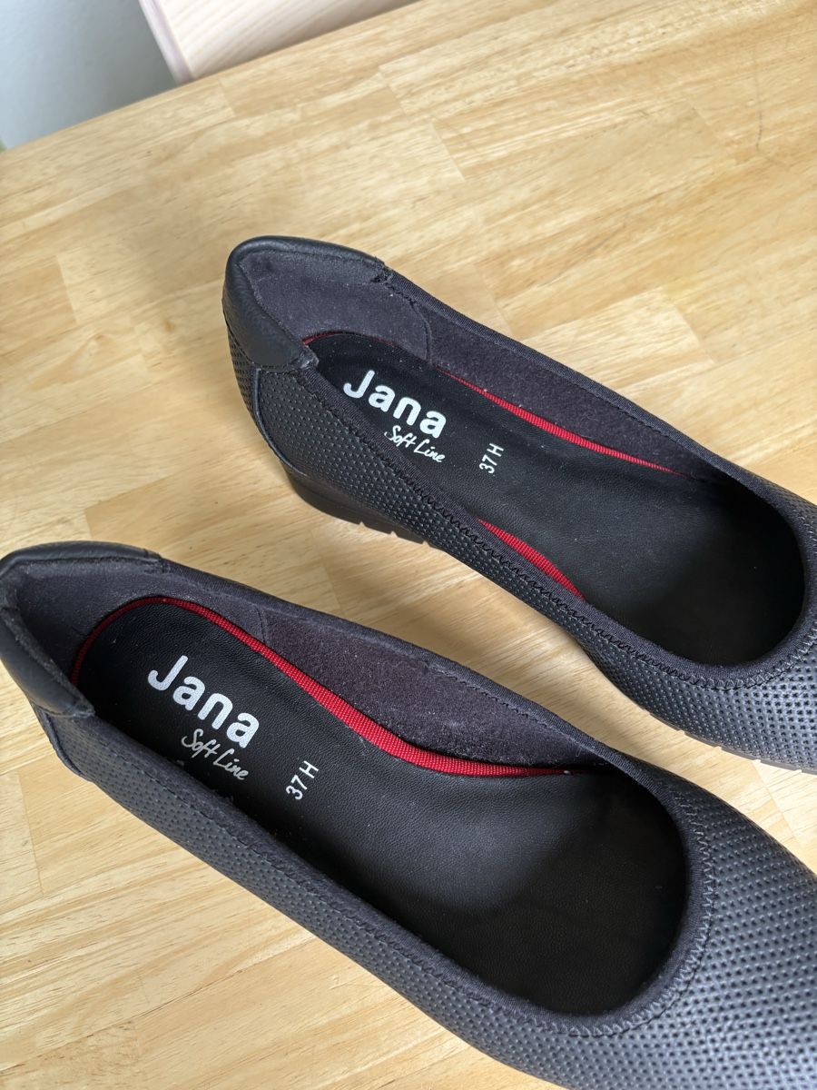 Chaussures femmes: Pumps neu Gr.37 – Neuf (Voir description) à Münchenstein par cyoni 1