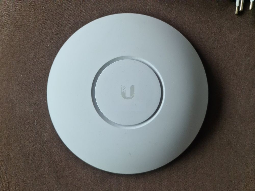 Unifi Ubiquiti Wireless Access Point AP AC Pro Kaufen auf Ricardo
