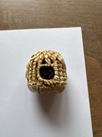 Fantastischer Netsuke mit Palmen/Hütte innen feine Figuren