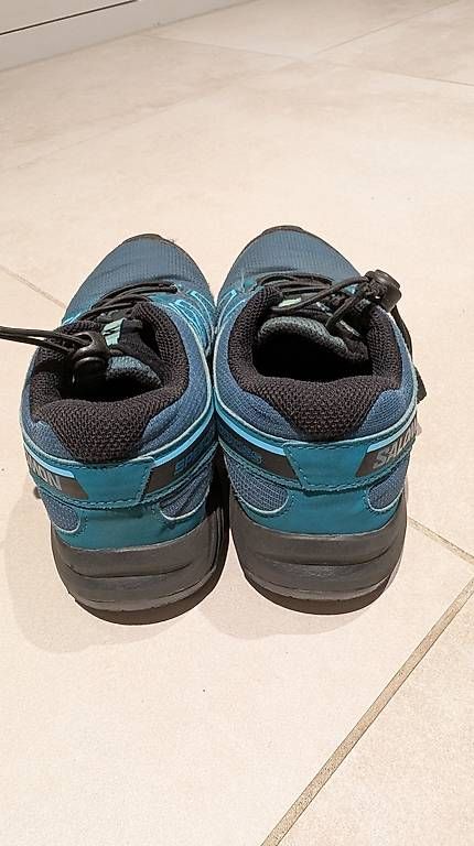Salomon Chaussures hommes: Salomon Turnschuhe 36 – D'occasion à Zürich par man_rwk7 2