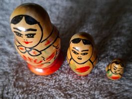 Wunderschöne Babuschka Puppen 3er Set handbemalt, Puppehaus