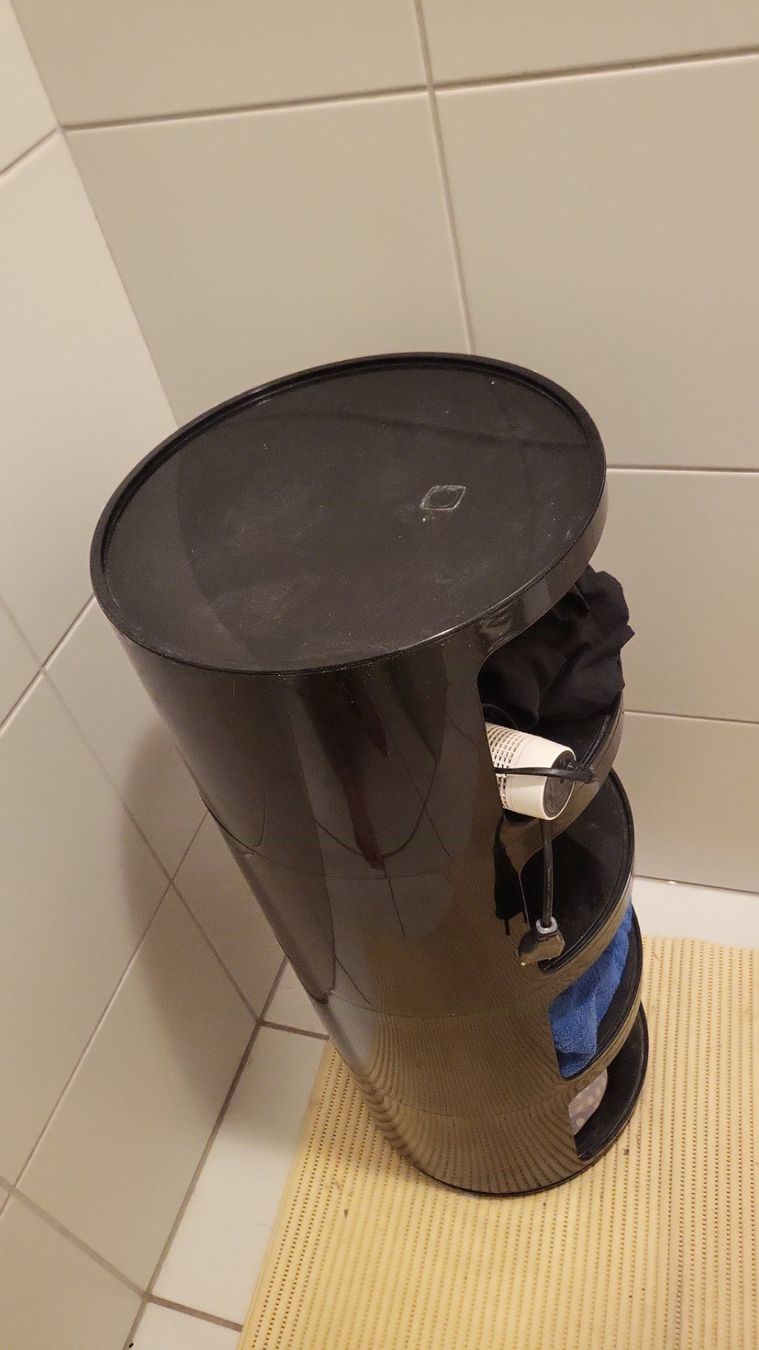 Cassina Scaffali: Cassini 4er Schwarz – Usato da meisterschwanden venduto da ursm03