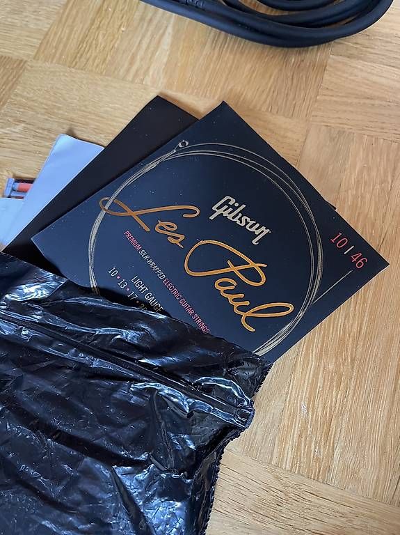 Gibson Instruments de musique: Gibson Les Paul Special – D'occasion à Gland par pre_xmj2 4