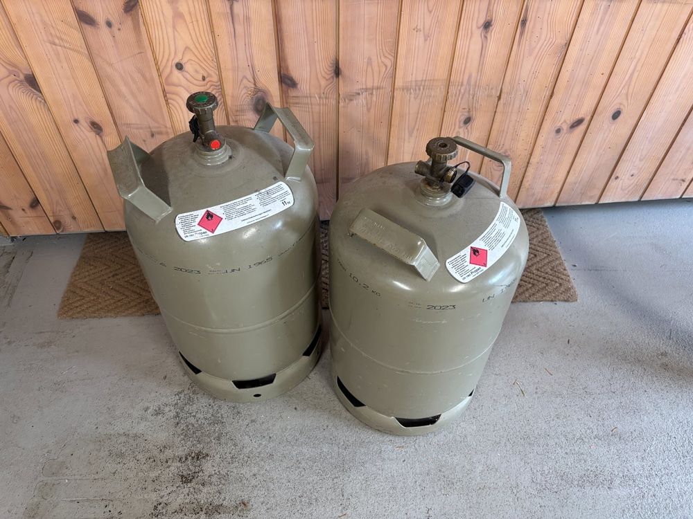 2 Gasflaschen Propan deutsches Modell (Gebraucht) in Grosswangen für ...