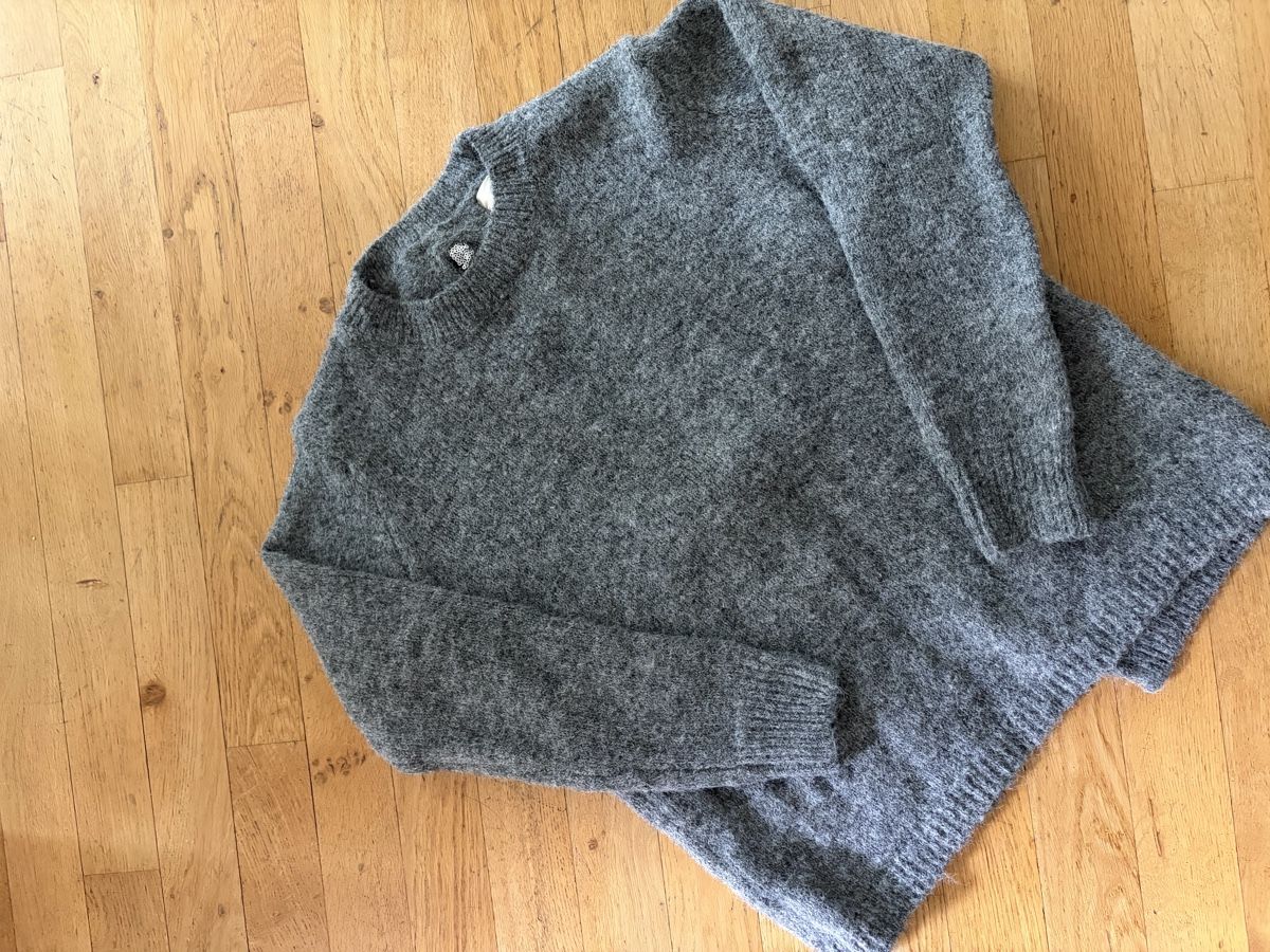Maglioni & Felpe: Pull Easy Clothes gris avec nœuds à sequins taille TU – Nuovo (secondo la descrizione) da Martigny venduto da O96 1