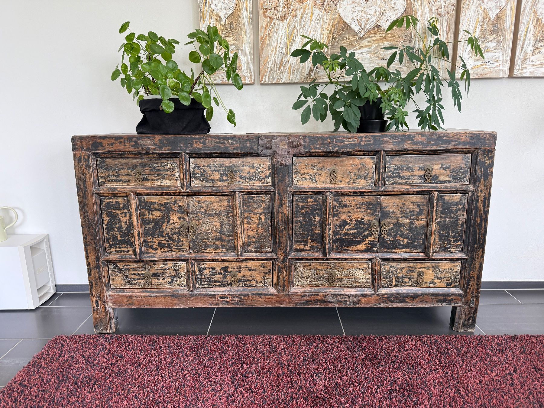 Credenze: Antikes asiatisches Sideboard – Usato da Wiesendangen venduto da Fastwi