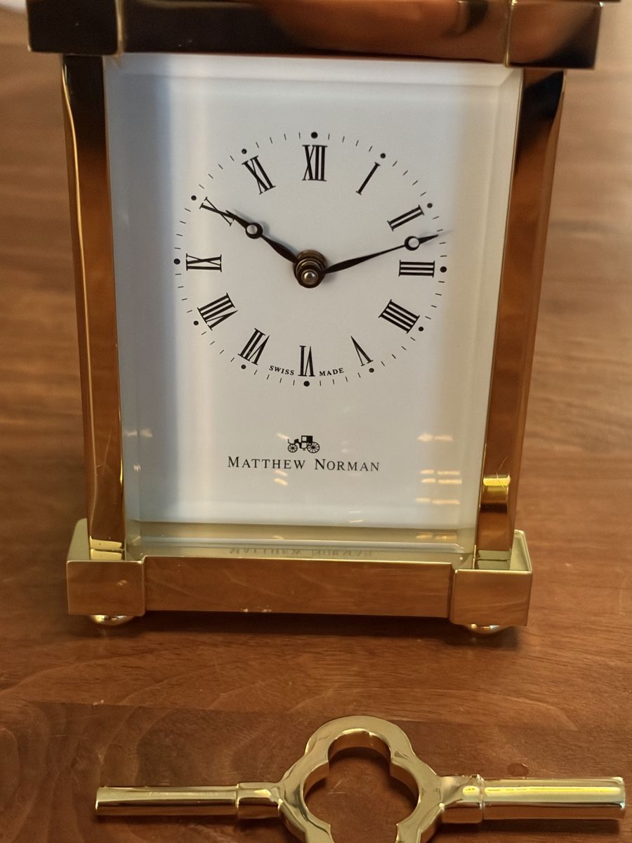 Orologi da terra & Orologi da parete: Tischuhr Mathew Norman – Usato da Zürich venduto da Airflow22 1