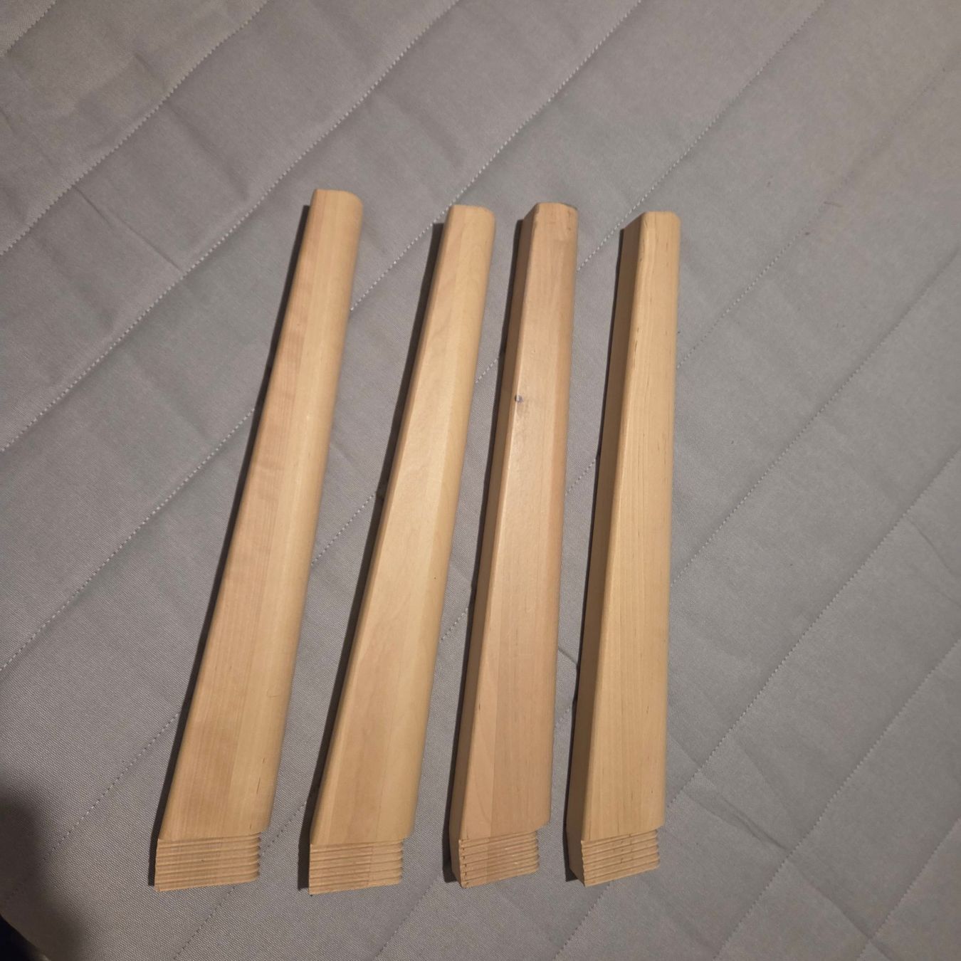 Ikea Tavoli: Table d'appoint Ikea Lisabo – Usato da Conches venduto da mrp_qpt5 2