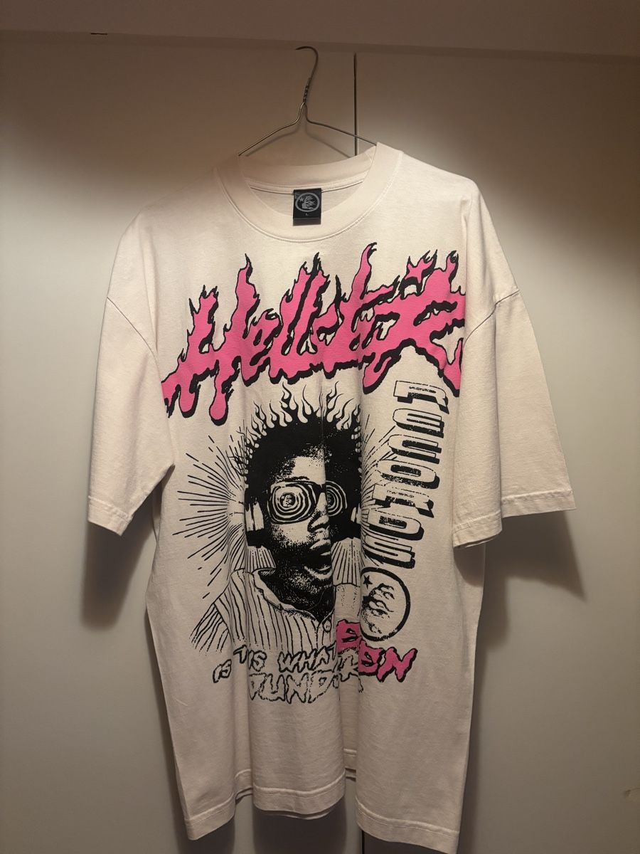 T-Shirts: T-shirt Hellstar blanc cassé – Neu (gemäss Beschreibung) aus Chêne-Bougeries von sor_9rzp