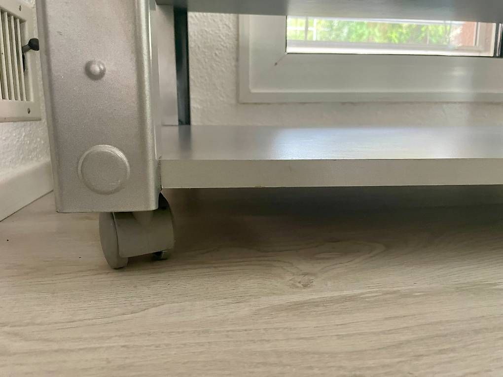 TV Möbel: TV/Soundsystem Tisch – Gebraucht aus Ostermundigen von sch_25lm 1